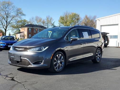 2018 Chrysler Pacifica Limited
