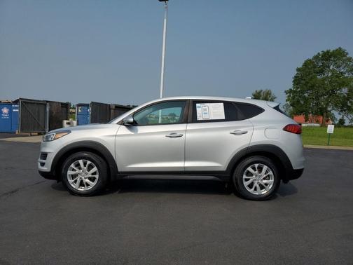2019 Hyundai TUCSON SE