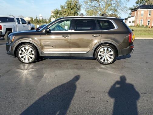 2022 Kia Telluride S