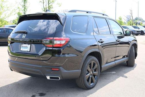 2025 Honda Pilot Black Edition