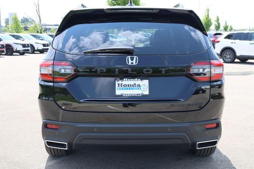 2025 Honda Pilot Black Edition