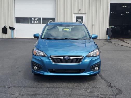 2017 Subaru Impreza 2.0i Premium