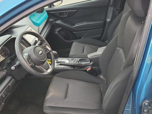 2017 Subaru Impreza 2.0i Premium