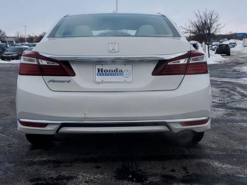 2017 Honda Accord EX