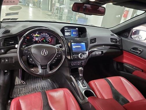 2020 Acura ILX Premium & A-SPEC Packages