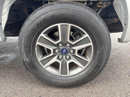 Ingot Silver Metallic 2015 Ford F-150 XLT