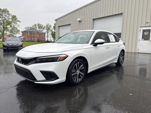 Platinum White Pearl 2024 Honda Civic LX