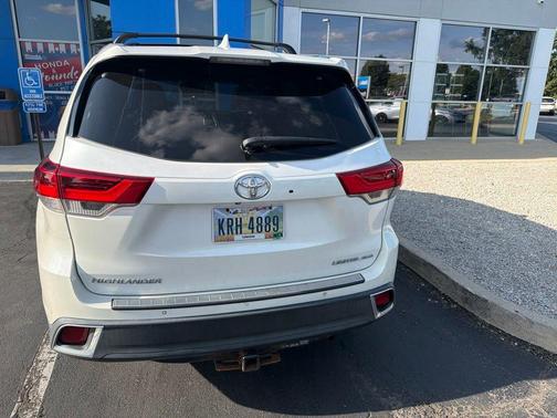 Blizzard Pearl 2018 Toyota Highlander Limited Platinum