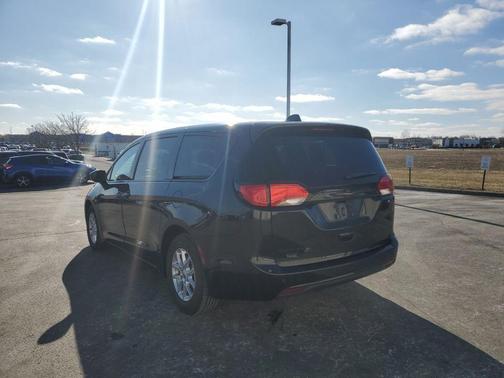 2018 Chrysler Pacifica Touring Plus