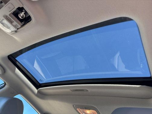 2010 Hyundai SONATA SE