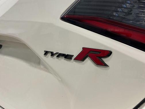 2025 Honda Civic Type R Base