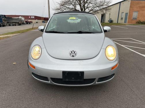 2007 Volkswagen New Beetle 2.5