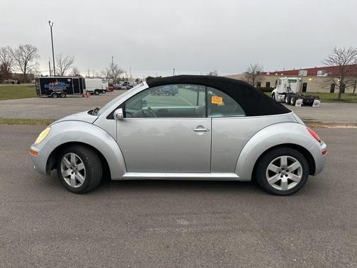 2007 Volkswagen New Beetle 2.5