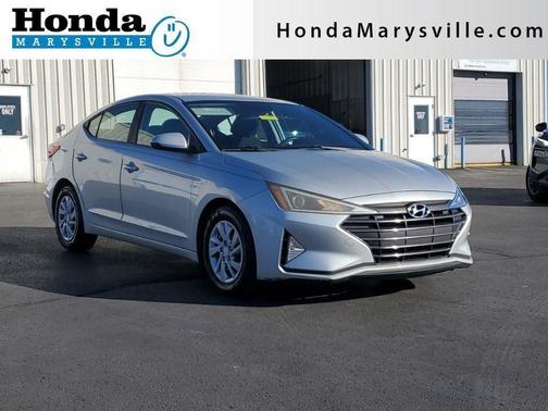 2019 Hyundai ELANTRA SE