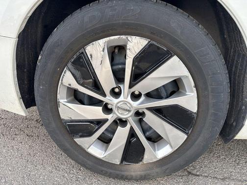 Glacier White 2019 Nissan Altima 2.5 S
