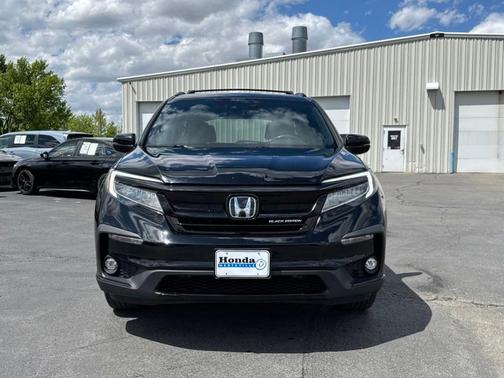 Crystal Black Pearl 2021 Honda Pilot Black Edition