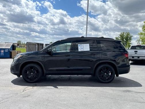 Crystal Black Pearl 2021 Honda Pilot Black Edition