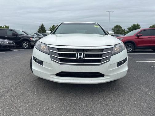 White Diamond Pearl 2010 Honda Accord Crosstour EX-L