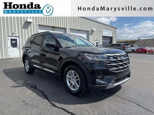 Agate Black Metallic 2025 Ford Explorer Active