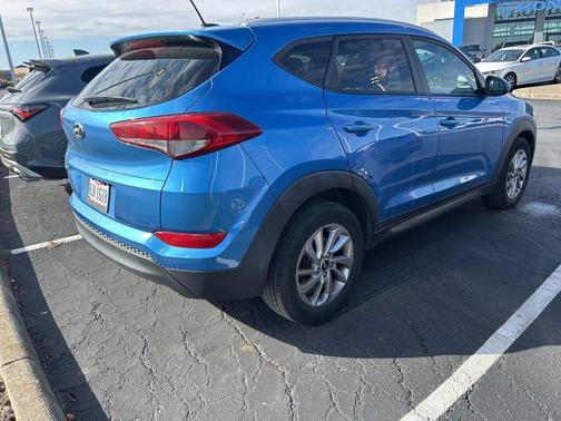 2016 Hyundai TUCSON SE