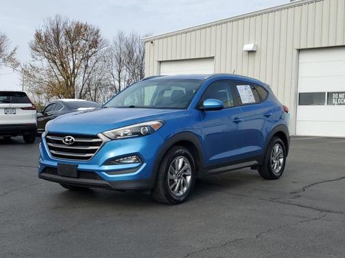 2016 Hyundai TUCSON SE