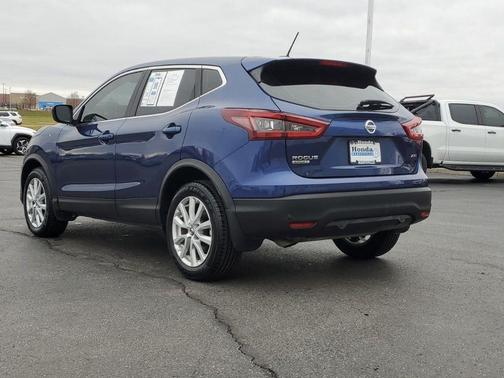 2022 Nissan Rogue Sport S