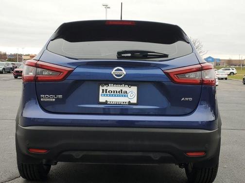 2022 Nissan Rogue Sport S