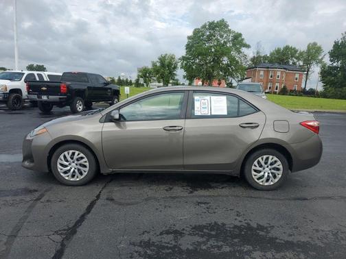 2019 Toyota Corolla LE