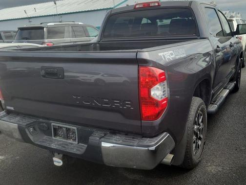 2016 Toyota Tundra SR5