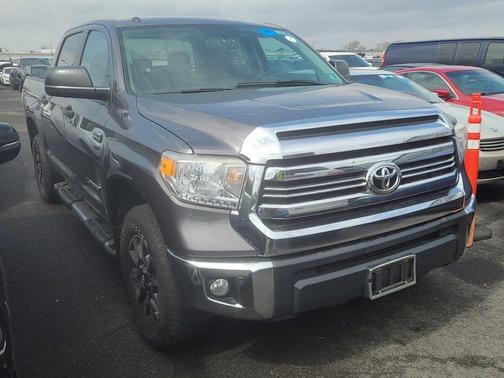 2016 Toyota Tundra SR5