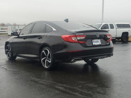 2022 Honda Accord Sport SE