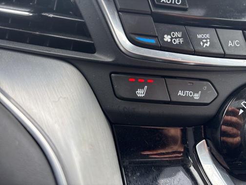 2024 Acura TLX Technology