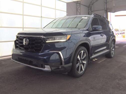 Obsidian Blue Pearl 2025 Honda Pilot Touring