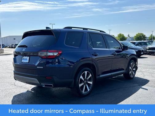 Obsidian Blue Pearl 2025 Honda Pilot Touring