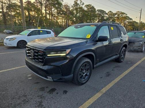 2025 Honda Pilot TrailSport
