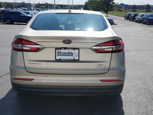 2019 Ford Fusion Hybrid SE