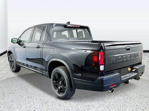 2025 Honda Ridgeline Black Edition