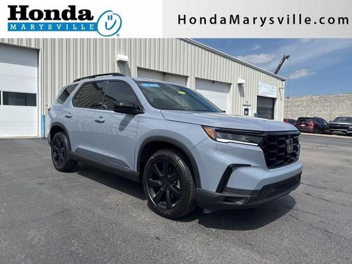 Gray 2025 Honda Pilot Black Edition