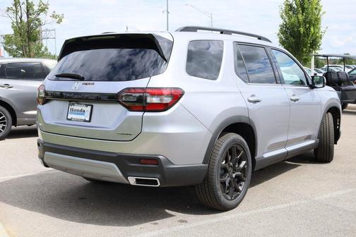 2025 Honda Pilot Touring+