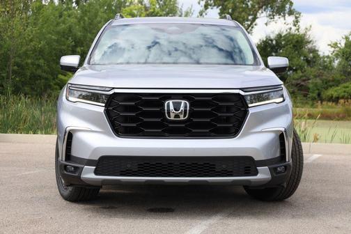 2025 Honda Pilot Touring+