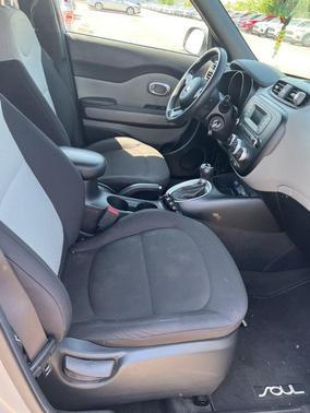 2015 Kia Soul Base