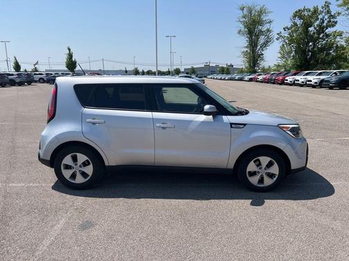 2015 Kia Soul Base
