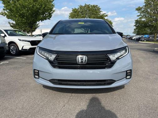 Sonic Gray Pearl 2024 Honda Odyssey Sport