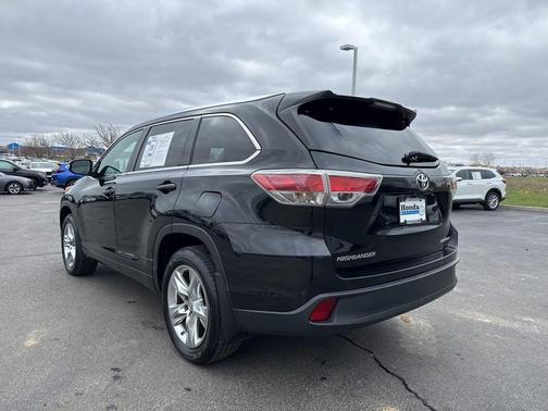 Attitude Black Metallic 2015 Toyota Highlander Limited