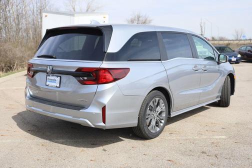 Silver Metallic 2026 Honda Odyssey Touring