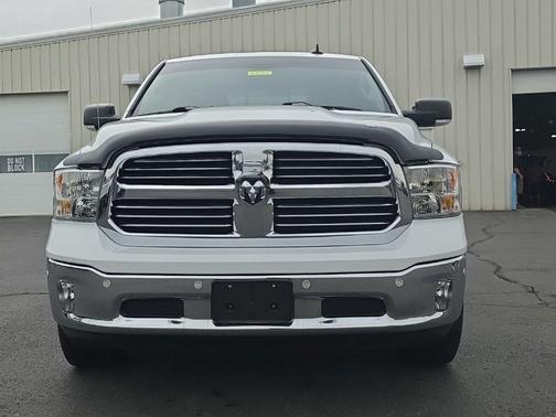 Bright White Clearcoat 2017 RAM 1500 Big Horn