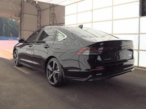 Crystal Black Pearl 2024 Honda Accord Hybrid Sport