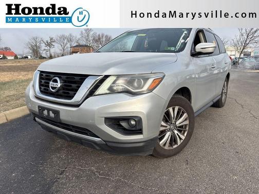2019 Nissan Pathfinder SV