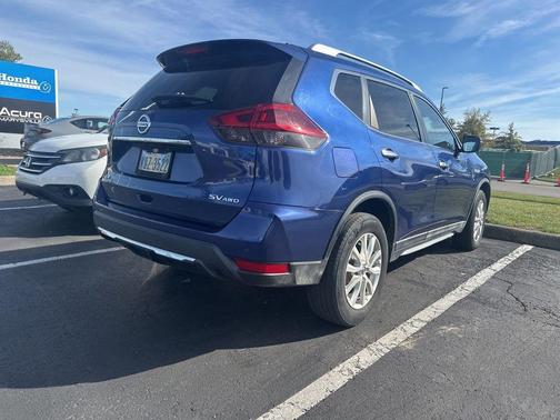 2018 Nissan Rogue SV