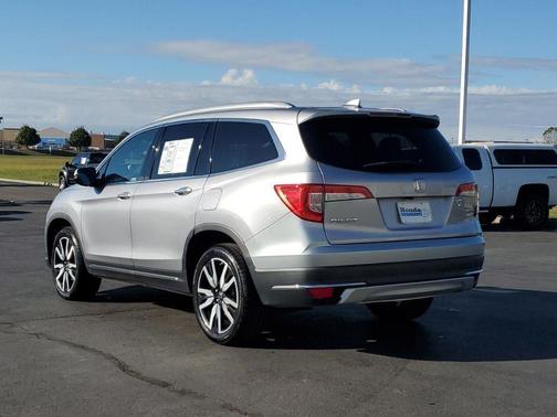 2021 Honda Pilot Touring 7-Passenger